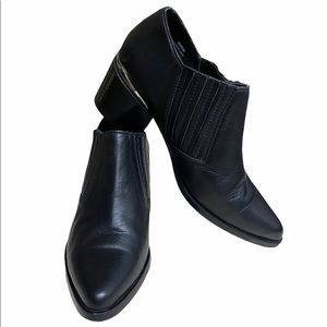 Steve Madden Black Leather Ankle Boots Sz 8